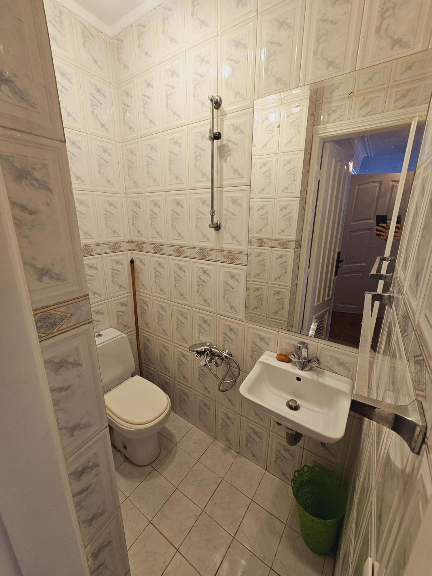 Apartment Kareem Azkalany *